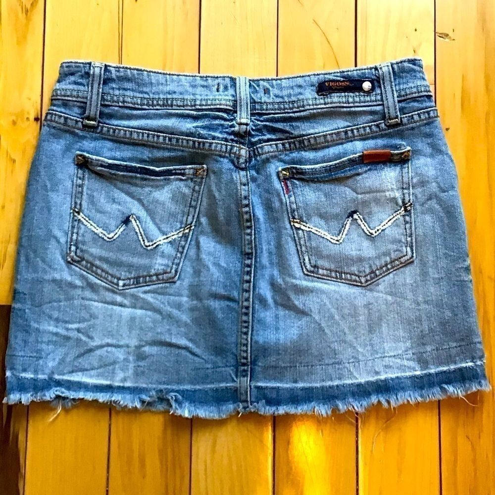 VINTAGE VIGOSS PATCH DISTRESSED MINI SKIRT 7/8 - Picture 7 of 11